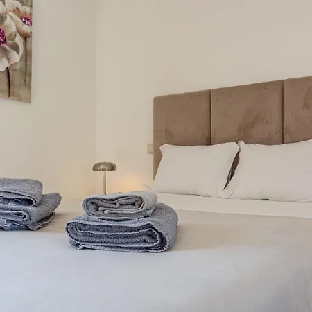 Apartment Elegant And Spacious Armação de Pêra